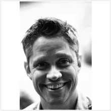 Profile picture for user Rob Moody