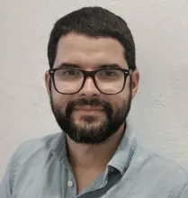 Profile picture for user camilov